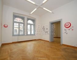 Office- 5 rooms, 119 m2, nearby Wenceslas square, Prague 1