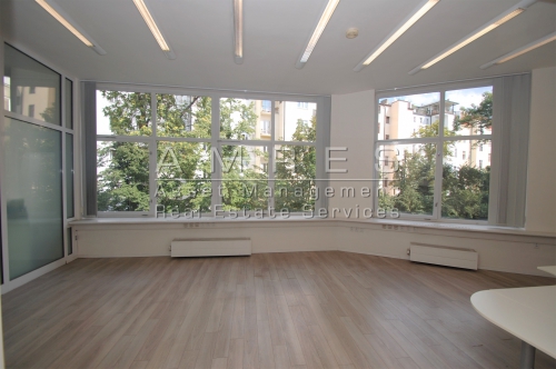 Bright and airy offices, 181 sq.m., Prague 2- Vinohrady, Belgicka street
