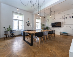 Charming office premises, 261 m2, nearby Riegrovy sady, Mánesova st., Prague 2